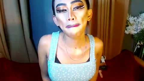 miss yasii online show from January 21, 7:50 pm