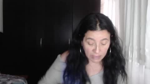 yasmin_love85 online show from December 2, 2:08 pm