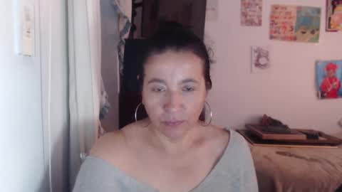 yasmin_love85 online show from September 29, 2:44 pm