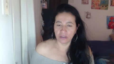 yasmin_love85 online show from April 13, 2:22 pm