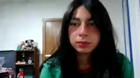 Snapshot of yasmin_paez23 chatting on June 12, 12:20 am Yasmin Paez online show from June 12, 12:20 am