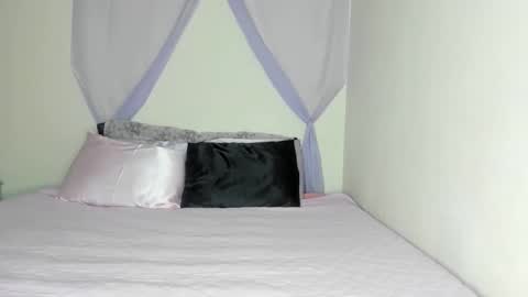 Yasmina online show from November 19, 2:55 am