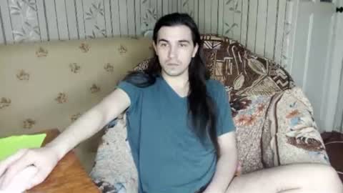 Snapshot of yatocka chatting on June 11, 6:44 am Sven online show from June 11, 6:44 am