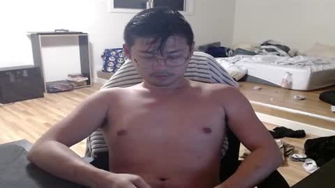 Snapshot of yawnimhorny chatting on December 25, 6:09 am yawnimhorny online show from December 25, 6:09 am