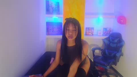 YAYA online show from February 20, 12:04 pm