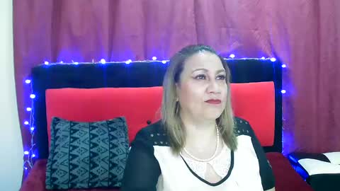 yayita online show from January 6, 1:41 pm