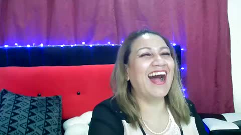 yayita online show from January 6, 4:44 pm