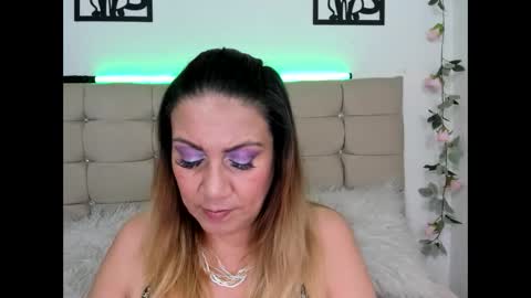 yayita online show from September 22, 1:46 pm