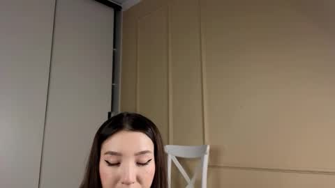 Jenny online show from October 1, 1:17 pm