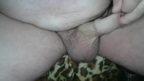 Snapshot of yeahlotsa4skin chatting on December 8, 2:07 am Lotsa4skin online show from December 8, 2:07 am