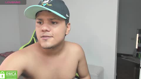 Snapshot of yeiko_44 chatting on March 1, 8:34 am Yeiko online show from March 1, 8:34 am