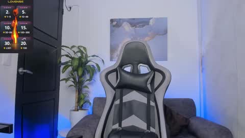 YEIKO ROMERO online show from October 14, 9:43 am