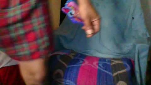 Snapshot of yellaboy31 chatting on March 11, 6:08 am yellaboy31 online show from March 11, 6:08 am