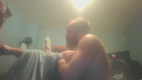 yellow5hero online show from March 7, 3:20 pm