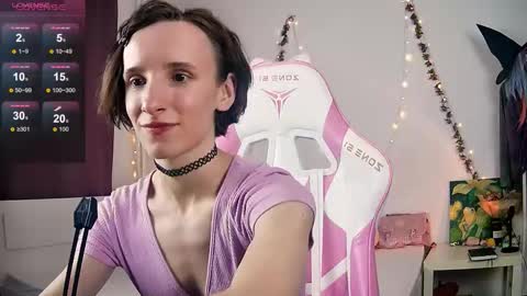 Liya online show from October 25, 3:40 pm