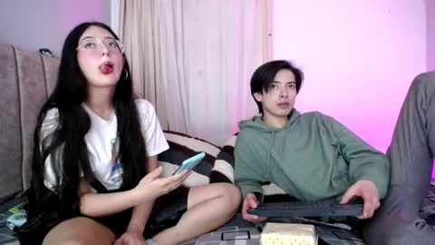 Snapshot of yellowpokemon chatting on September 24, 4:27 am Jodie Andy 3 online show from September 24, 4:27 am