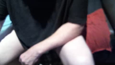 Snapshot of yellowsnakes chatting on October 12, 3:11 pm . y e l l o w s n a k e s . online show from October 12, 3:11 pm