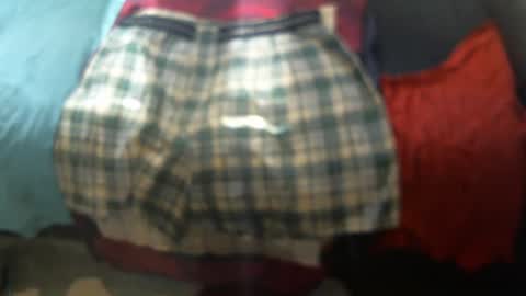 Snapshot of yellowsnakes chatting on October 13, 9:15 pm . y e l l o w s n a k e s . online show from October 13, 9:15 pm