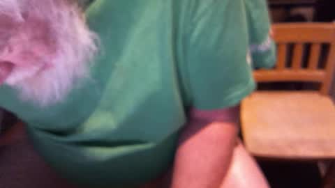 Snapshot of yellowsnakes chatting on February 15, 8:02 am . y e l l o w s n a k e s . online show from February 15, 8:02 am