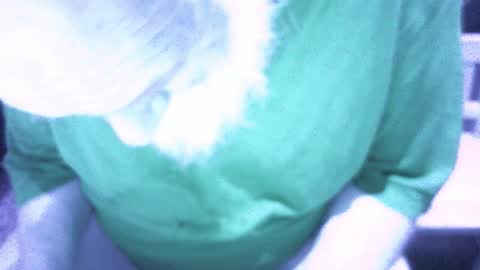 Snapshot of yellowsnakes chatting on February 16, 9:00 pm . y e l l o w s n a k e s . online show from February 16, 9:00 pm