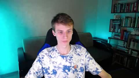 Eden online show from February 14, 6:04 pm