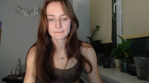 Snapshot of yes_to_heaven chatting on February 13, 9:27 pm Zoe online show from February 13, 9:27 pm