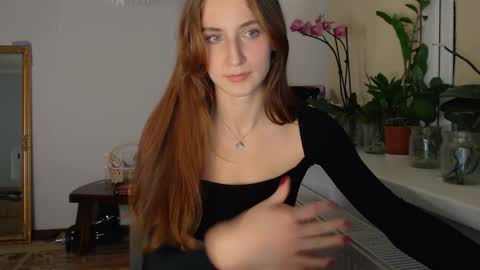 Snapshot of yes_to_heaven chatting on November 18, 9:41 pm Zoe online show from November 18, 9:41 pm