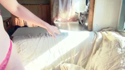 Brienne  online show from January 19, 4:00 pm