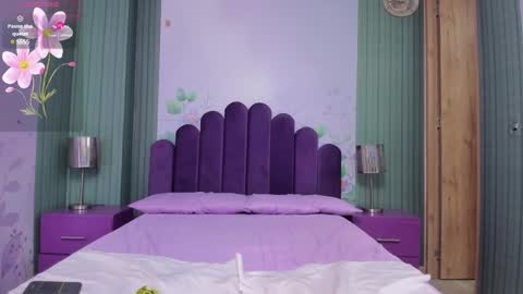 Snapshot of yess__daddy chatting on February 28, 4:31 pm yess__daddy online show from February 28, 4:31 pm