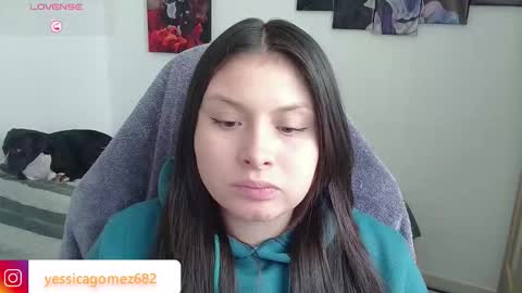 yessica_gomez01 online show from February 19, 6:48 pm
