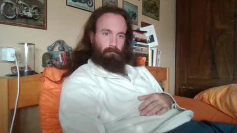 yeti_92 online show from October 11, 12:58 pm