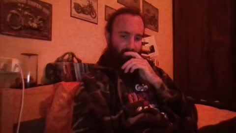 yeti_92 online show from November 10, 5:34 pm