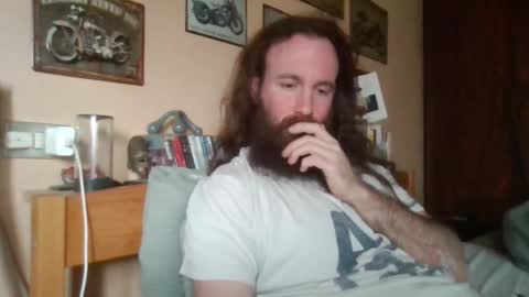 Snapshot of yeti_92 chatting on February 8, 9:13 am yeti_92 online show from February 8, 9:13 am