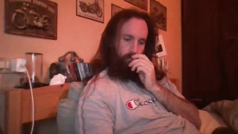 Snapshot of yeti_92 chatting on February 12, 7:47 am yeti_92 online show from February 12, 7:47 am