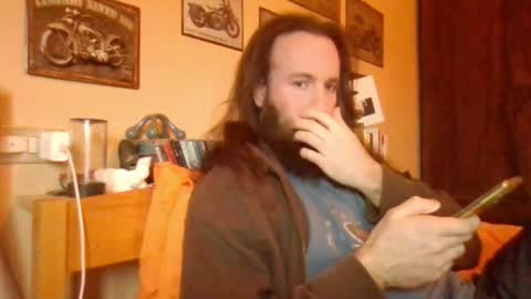 Snapshot of yeti_92 chatting on February 19, 8:54 am yeti_92 online show from February 19, 8:54 am