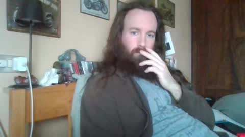 Snapshot of yeti_92 chatting on March 2, 8:43 am yeti_92 online show from March 2, 8:43 am