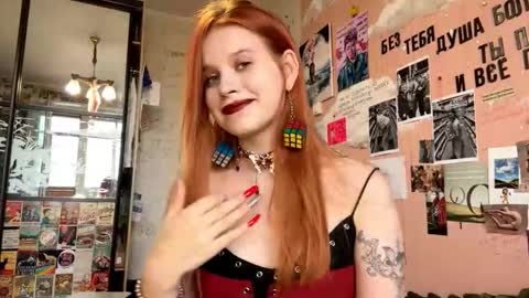 Stacy online show from September 27, 8:19 am