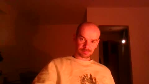 Snapshot of yewloo chatting on January 18, 3:38 pm yewloo online show from January 18, 3:38 pm