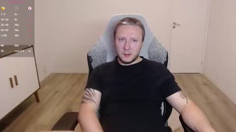 James online show from October 24, 8:38 pm