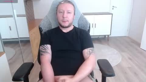 Snapshot of yhdxhy chatting on May 14, 10:33 am James online show from May 14, 10:33 am