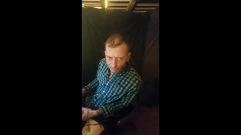 Snapshot of yhlore chatting on January 18, 4:22 pm yhlore online show from January 18, 4:22 pm