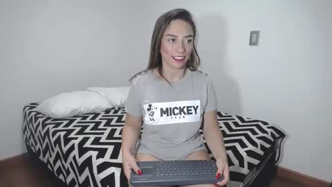 tulipan online show from December 16, 12:04 am