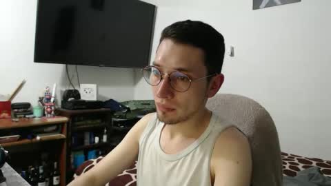 Snapshot of yinmao08 chatting on February 24, 2:31 am yinmao08 online show from February 24, 2:31 am