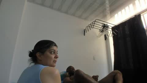 yinyyanghot online show from March 21, 4:21 pm