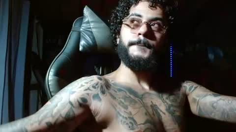Snapshot of yio__cohen chatting on June 11, 5:38 am yio cohen online show from June 11, 5:38 am