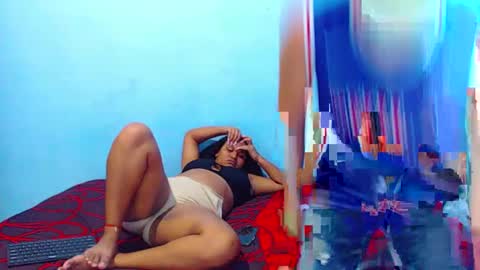 yisela_scott online show from October 1, 4:02 pm