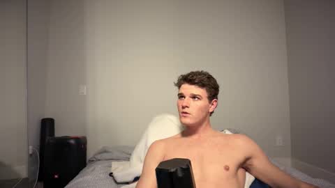 yngdesire1 online show from January 12, 11:21 pm