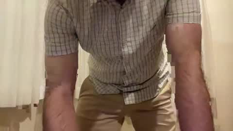 Snapshot of ynholeather chatting on November 14, 1:15 am Leather online show from November 14, 1:15 am