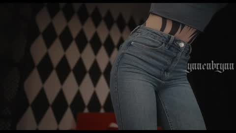 ynnenbrynn online show from March 27, 7:25 am