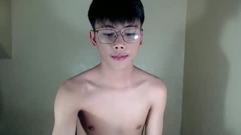 ynotyu online show from November 4, 12:48 pm